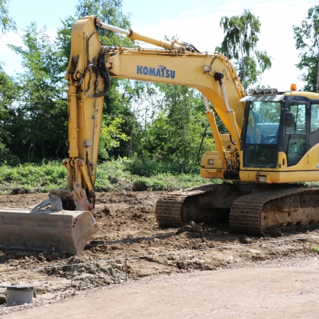 Pelle 14 à 16 tonnes